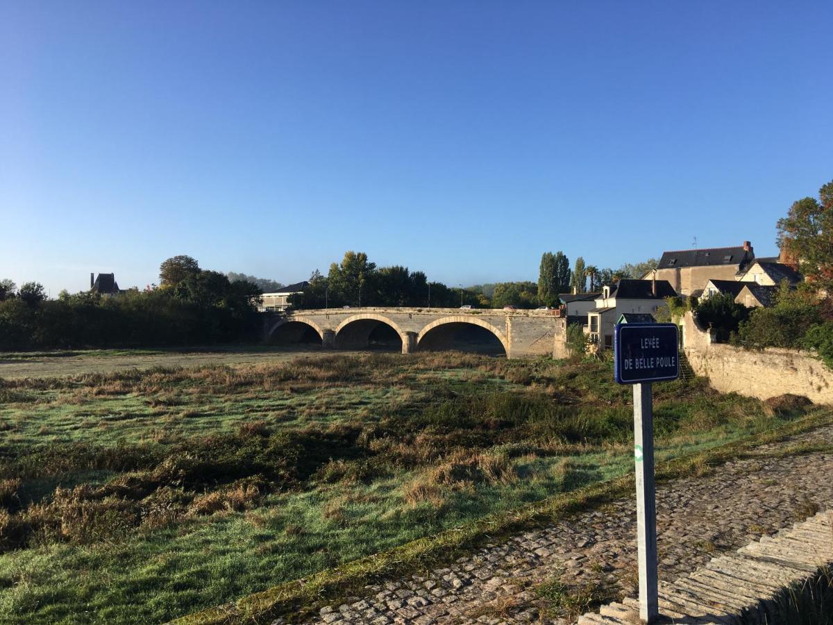 Chambre d'hôtes sur le chemin de la Loire à vélo Bed and Breakfast Les Ponts-de-Cé Esterno foto