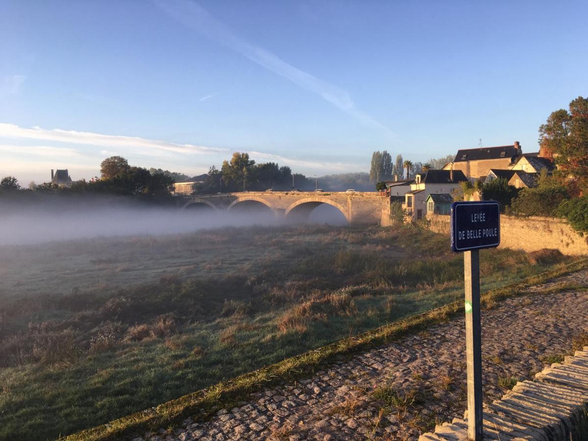 Chambre d'hôtes sur le chemin de la Loire à vélo Bed and Breakfast Les Ponts-de-Cé Esterno foto